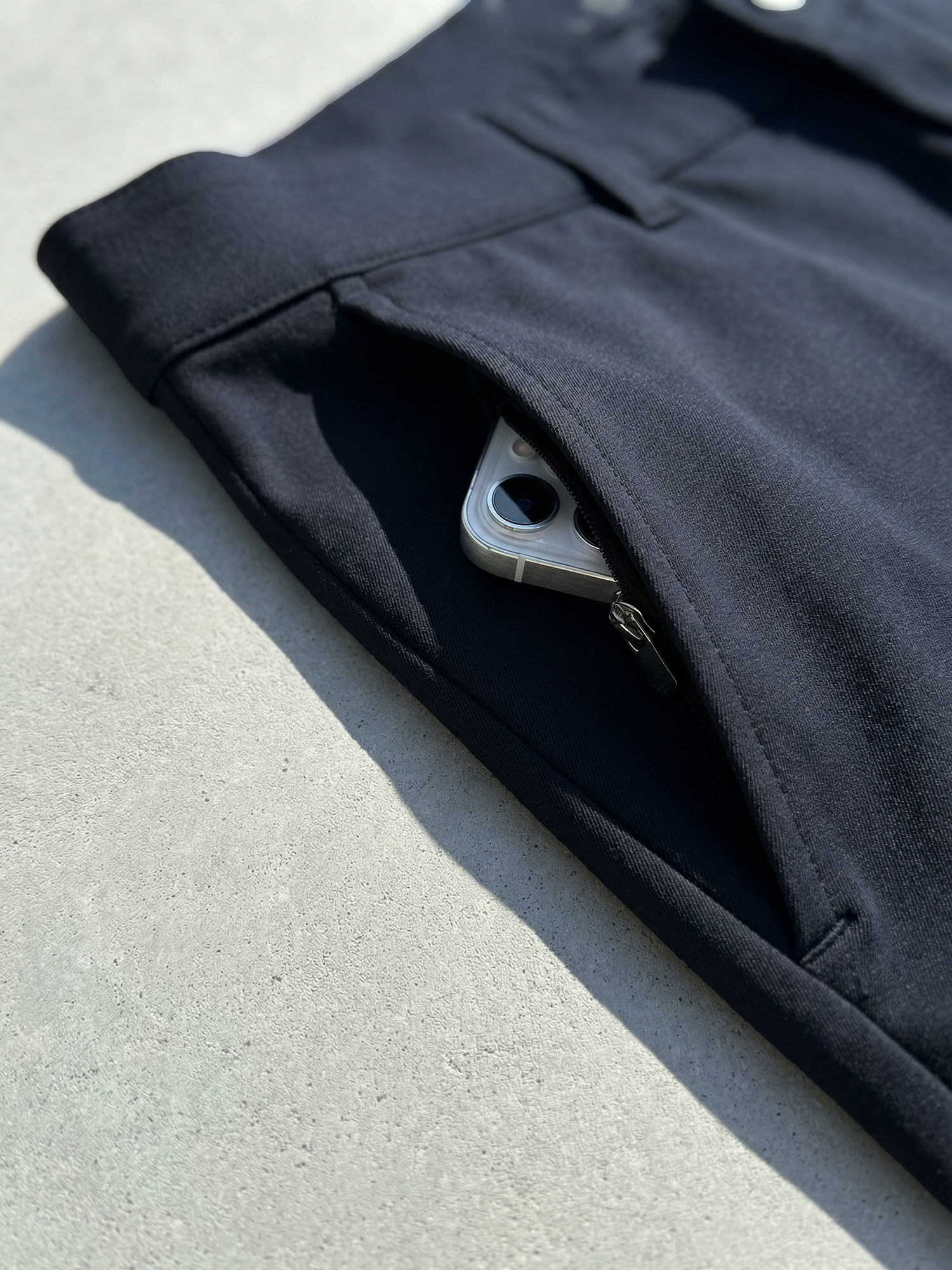 PERFORMANCE CHINOS Bleu Chic