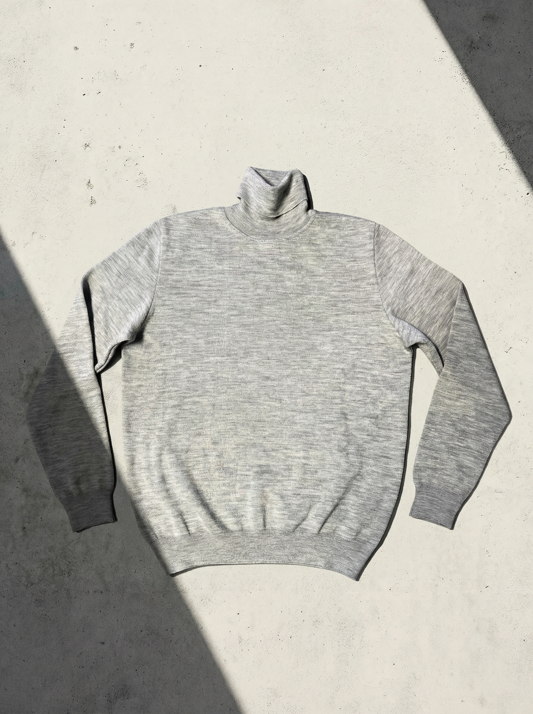 ULTRA MERINO TURTLENECK Gris clair