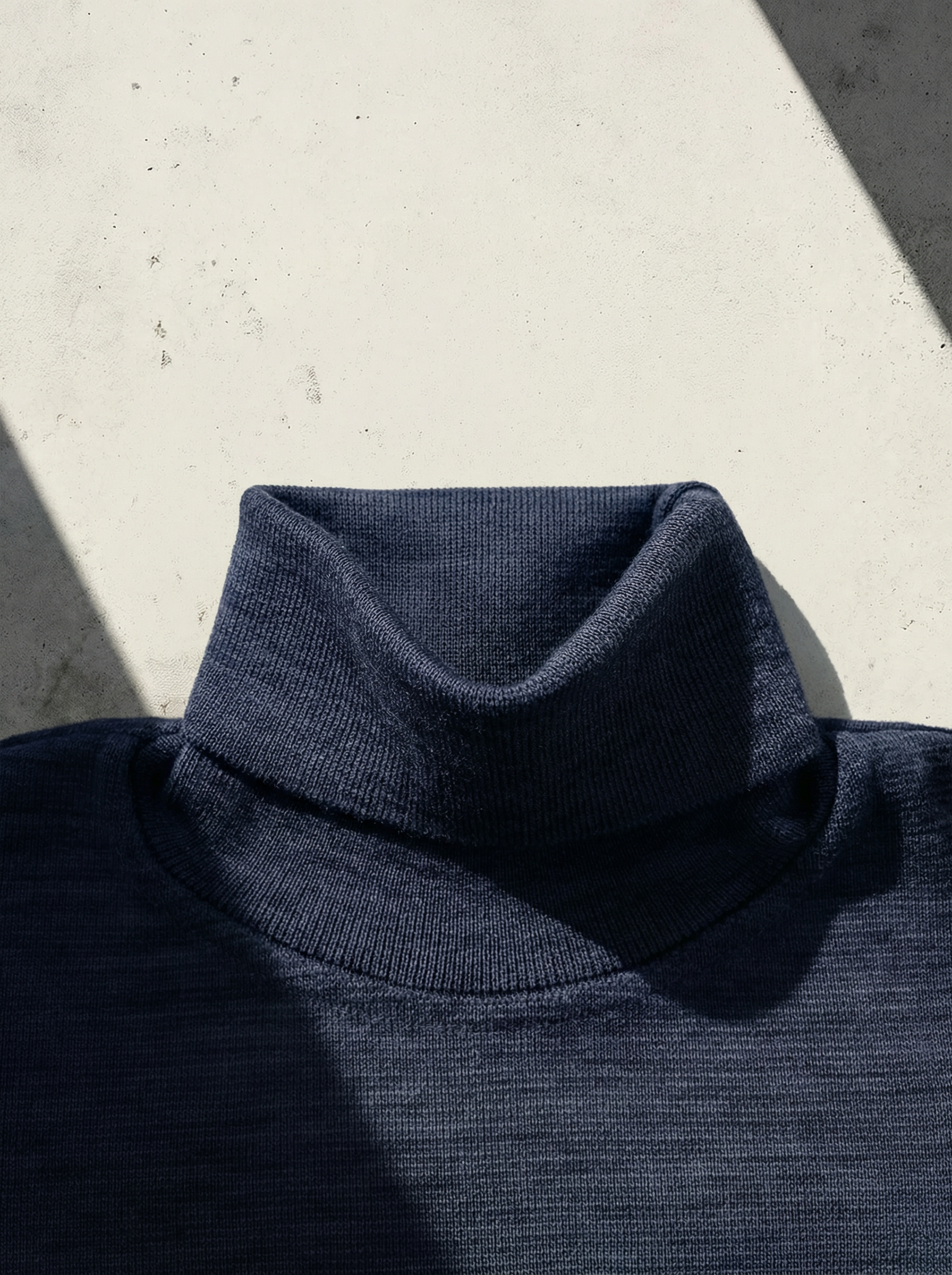 ULTRA MERINO TURTLENECK Bleu Chic