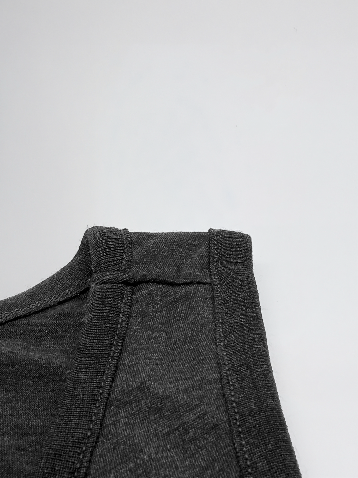 PERFORMANCE MERINO TANK Noir