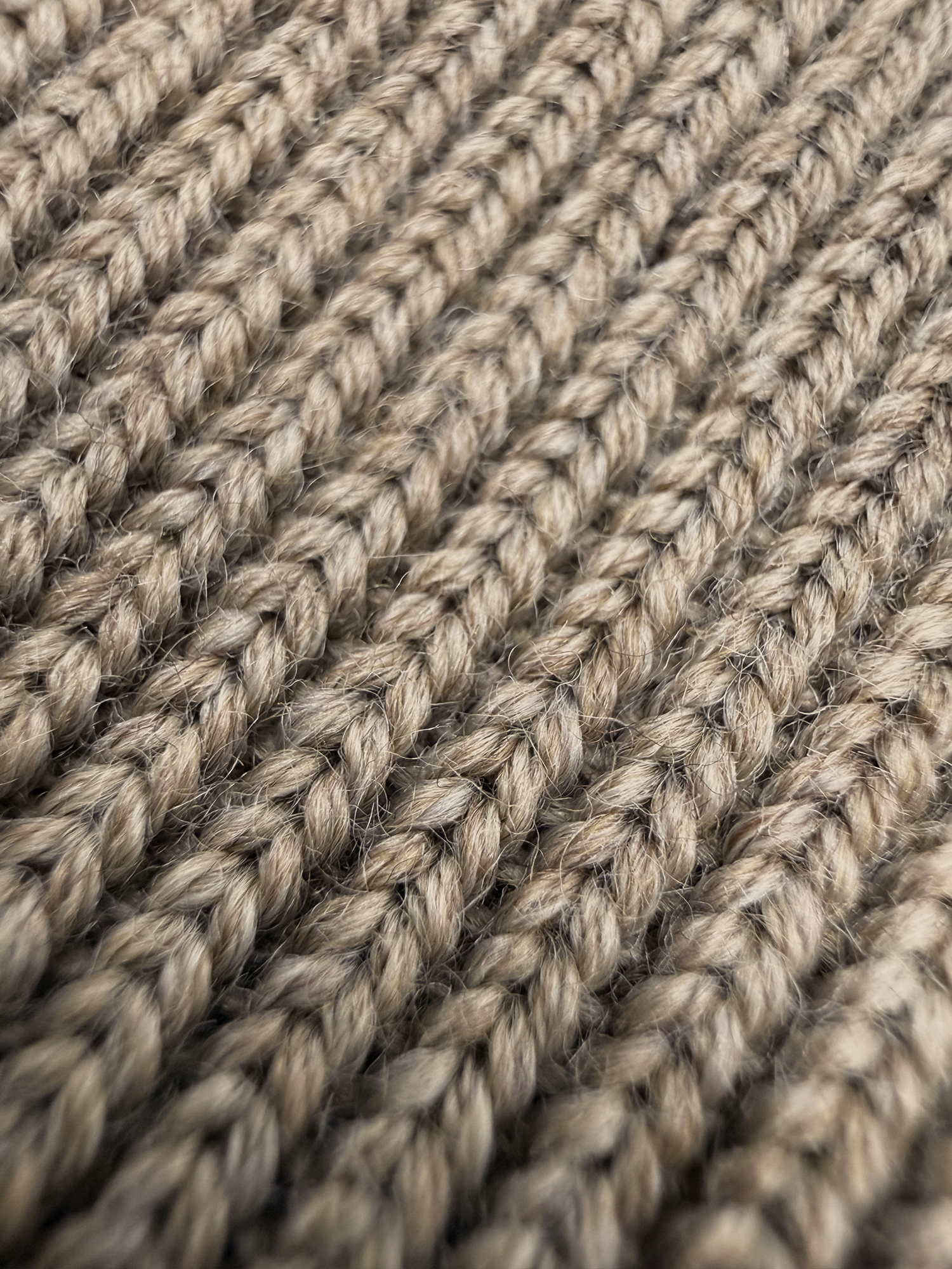 SEAMLESS MERINO SNOOD Sable