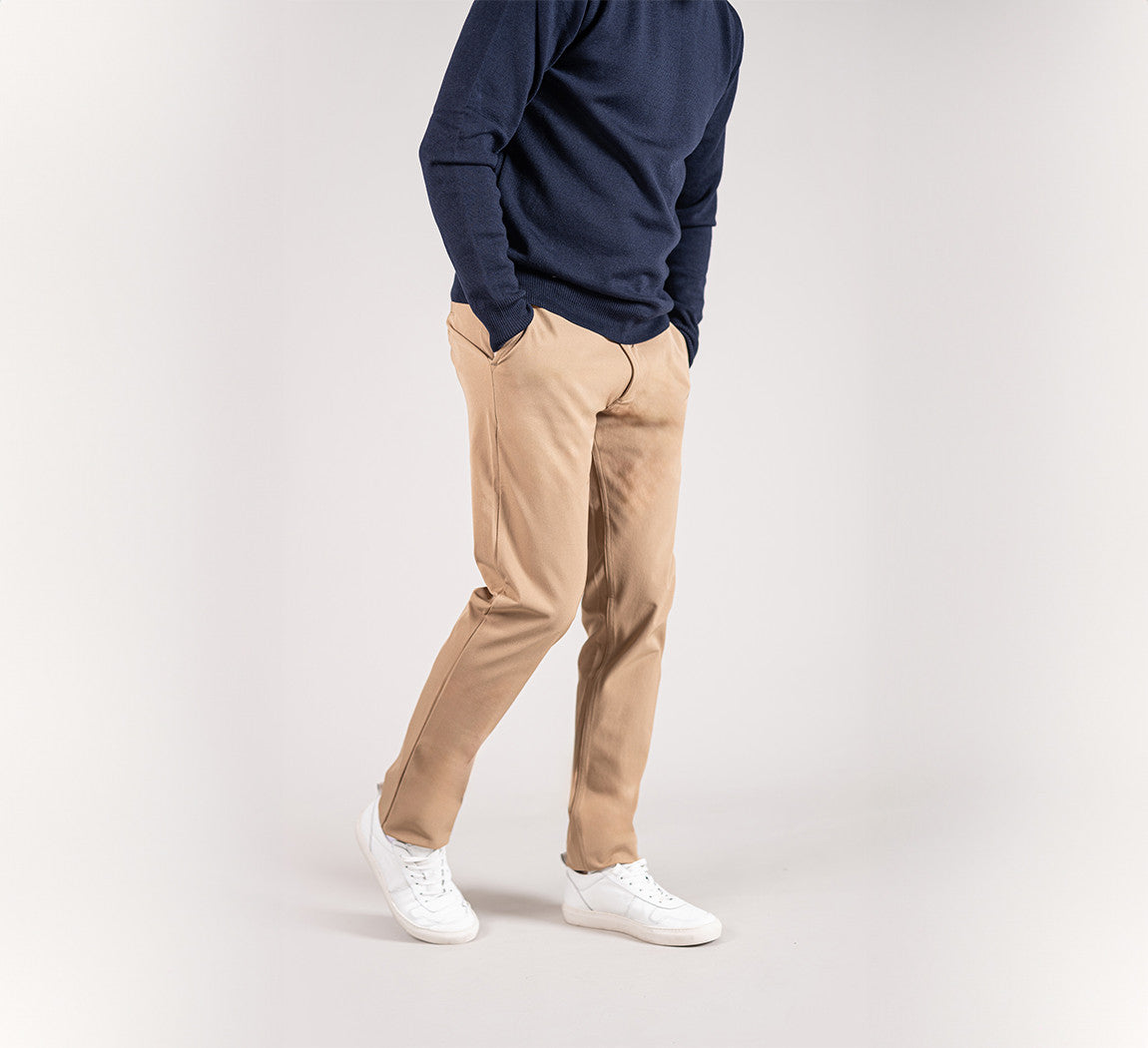 PERFORMANCE CHINOS Beige