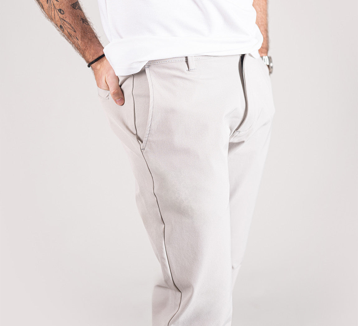PERFORMANCE CHINOS Mastic