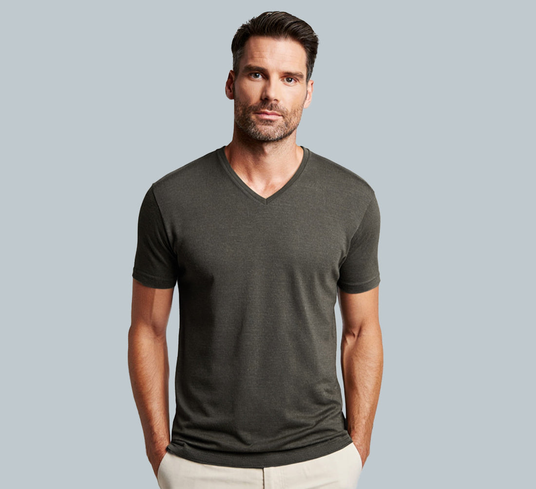 PERFORMANCE MERINO V-NECK Kaki