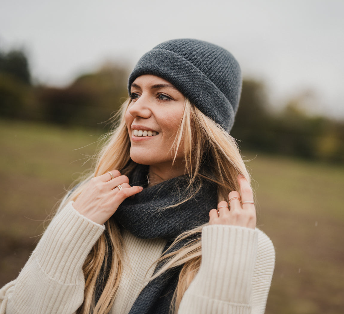 PREMIUM CASHMERE BEANIE Gris Anthracite