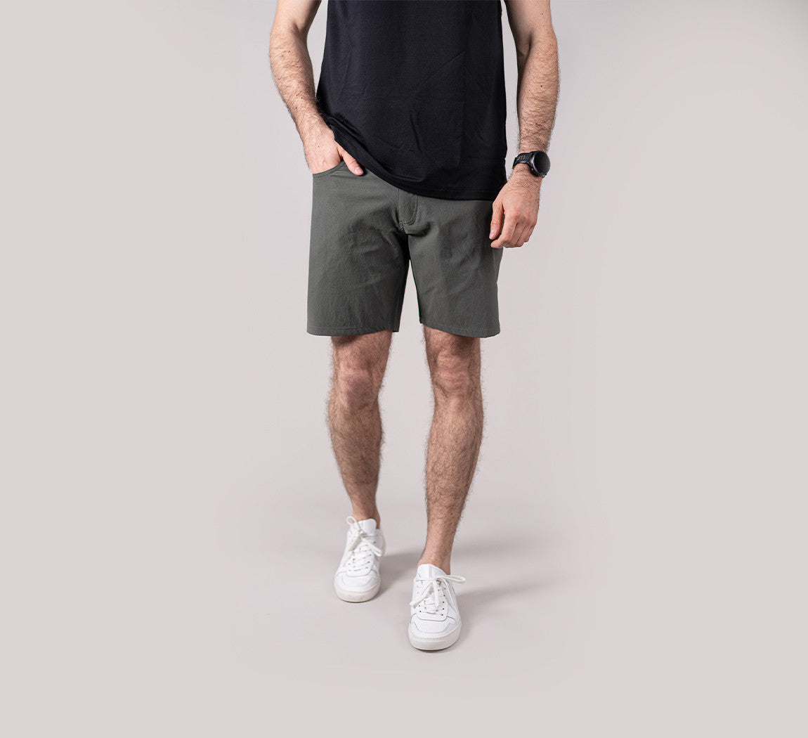 EVERYDAY SHORTS Kaki