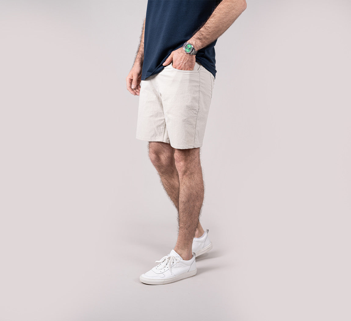 EVERYDAY SHORTS Mastic