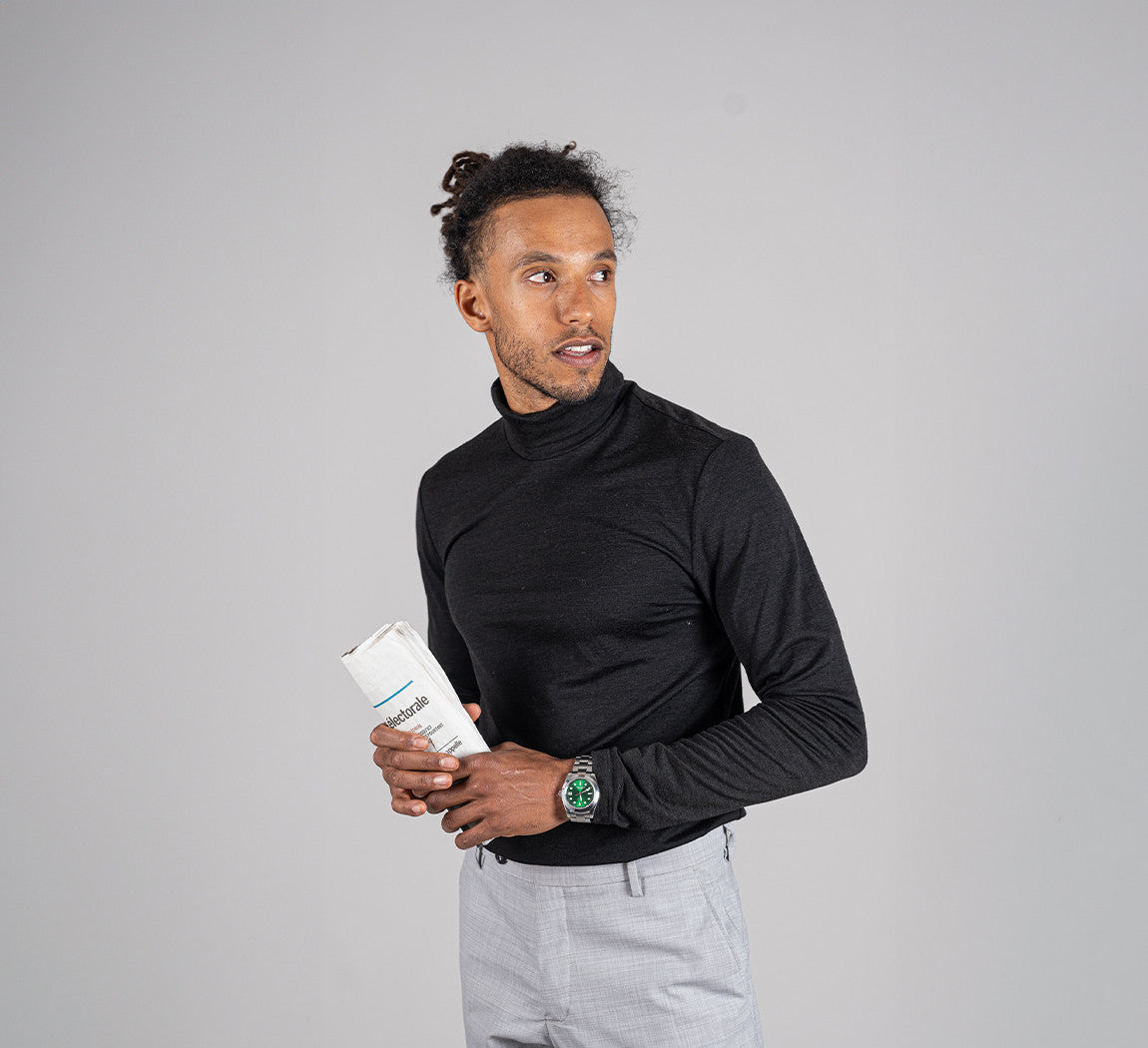 ULTIMATE MERINO TURTLENECK Noir