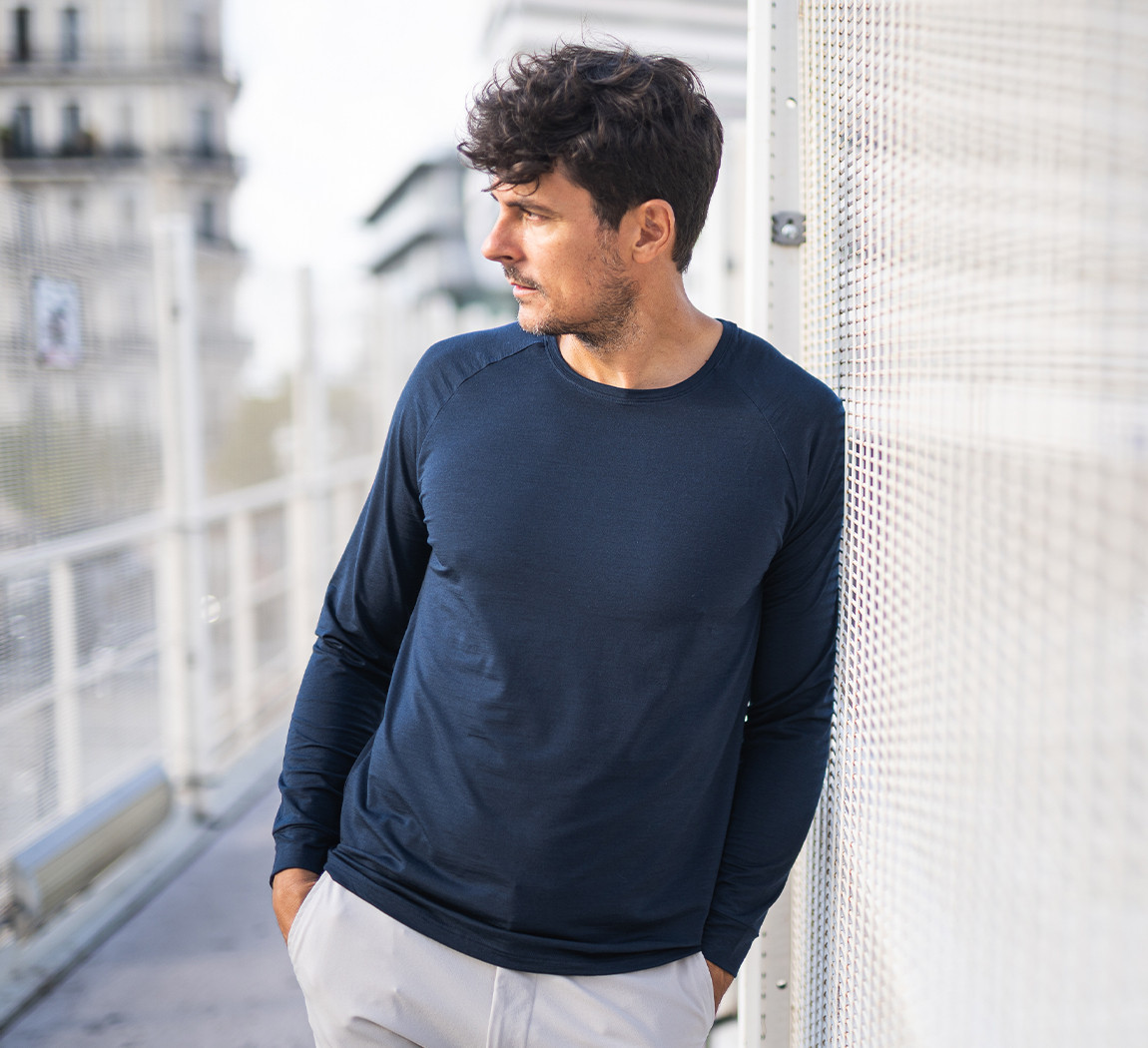 Long sleeve raglan t-shirt in merino wool for men| SEAGALE