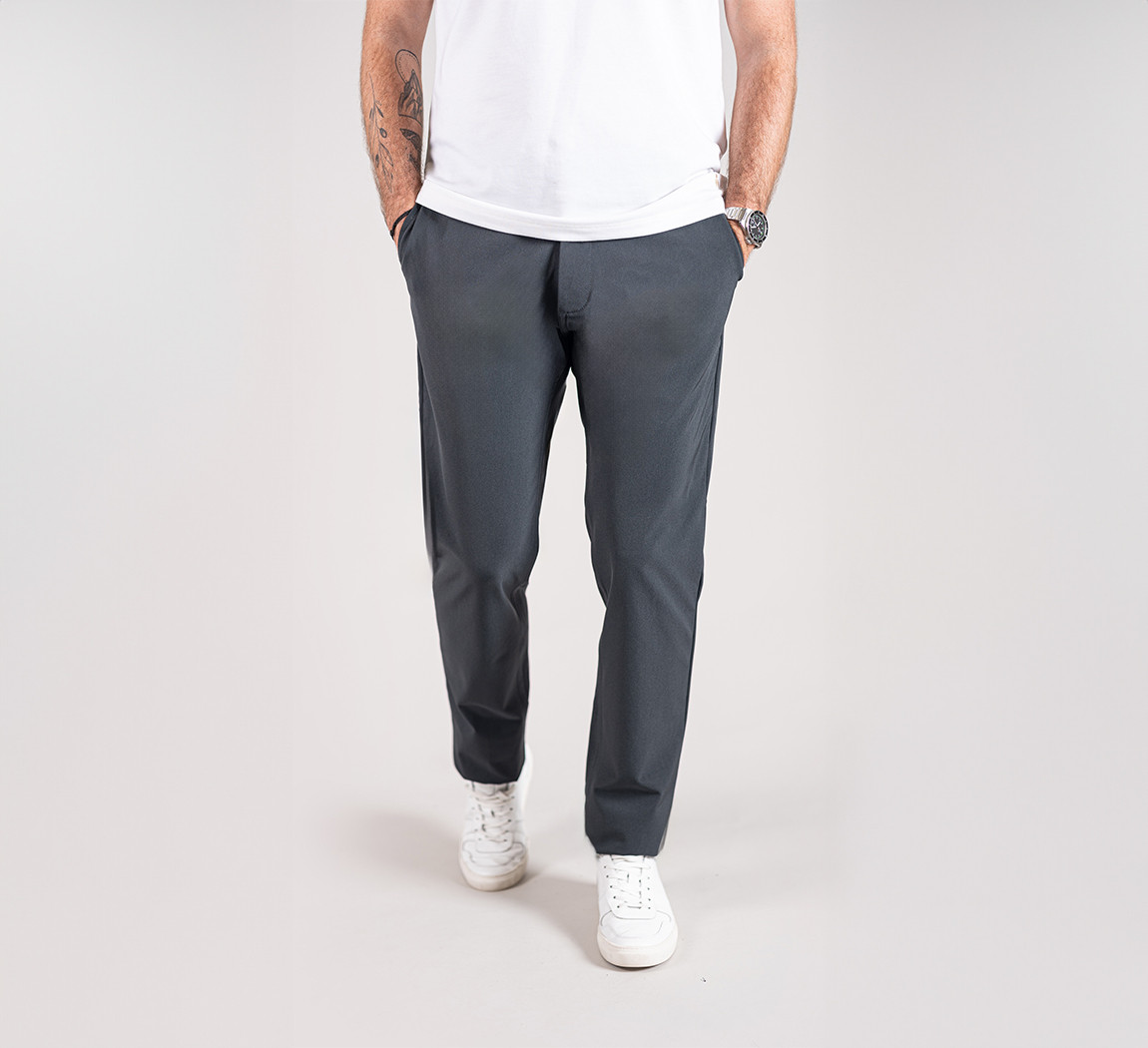 PERFORMANCE CHINOS