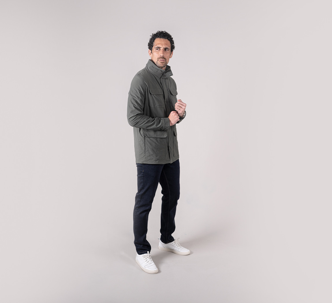 ADVENTURE JACKET