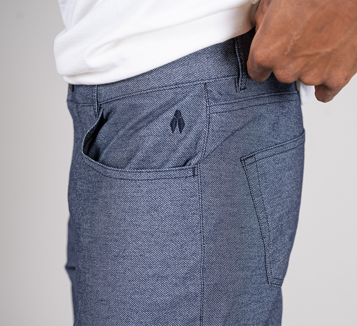 EVERYDAY JEANS