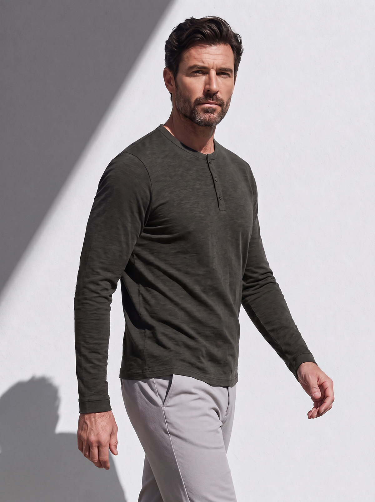PERFORMANCE MERINO LONG SLEEVES HENLEY kaki 