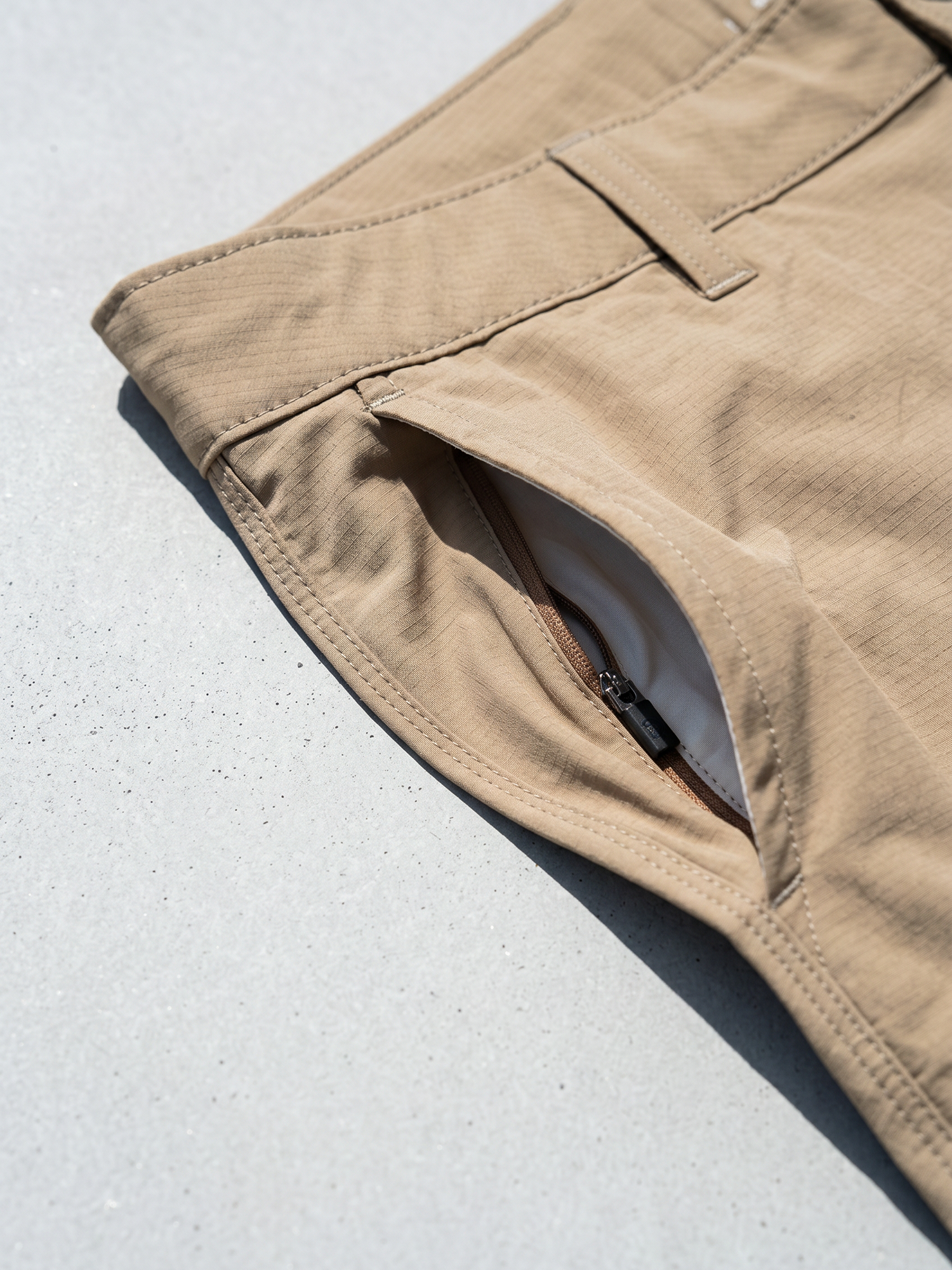 FREEDOM SHORTS Beige 
