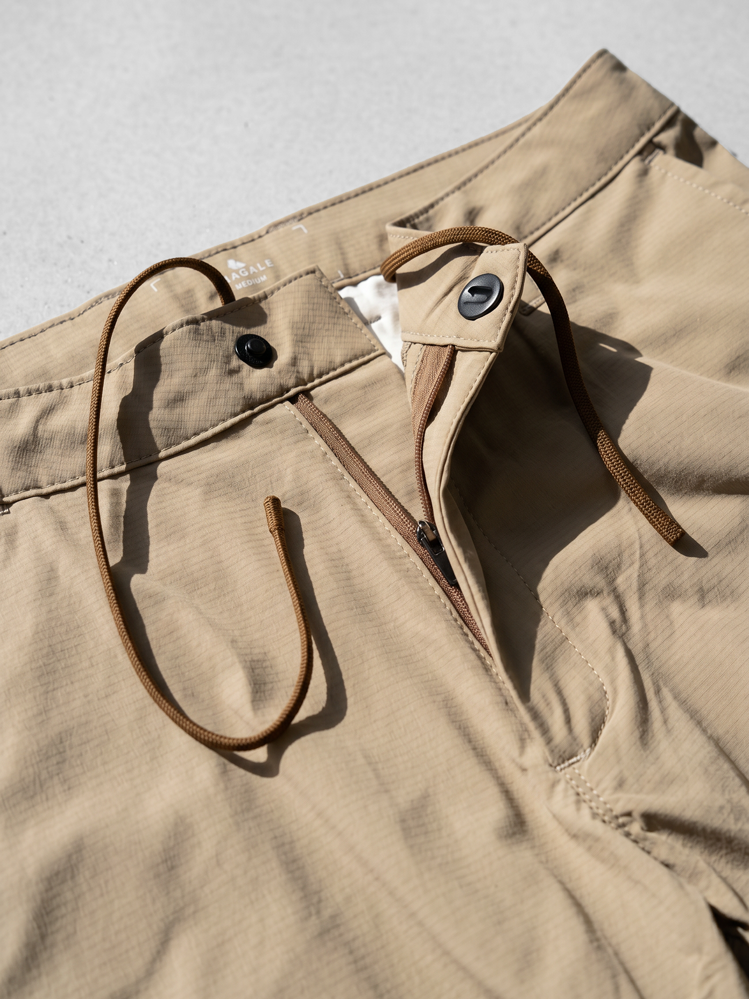 FREEDOM SHORTS Beige 
