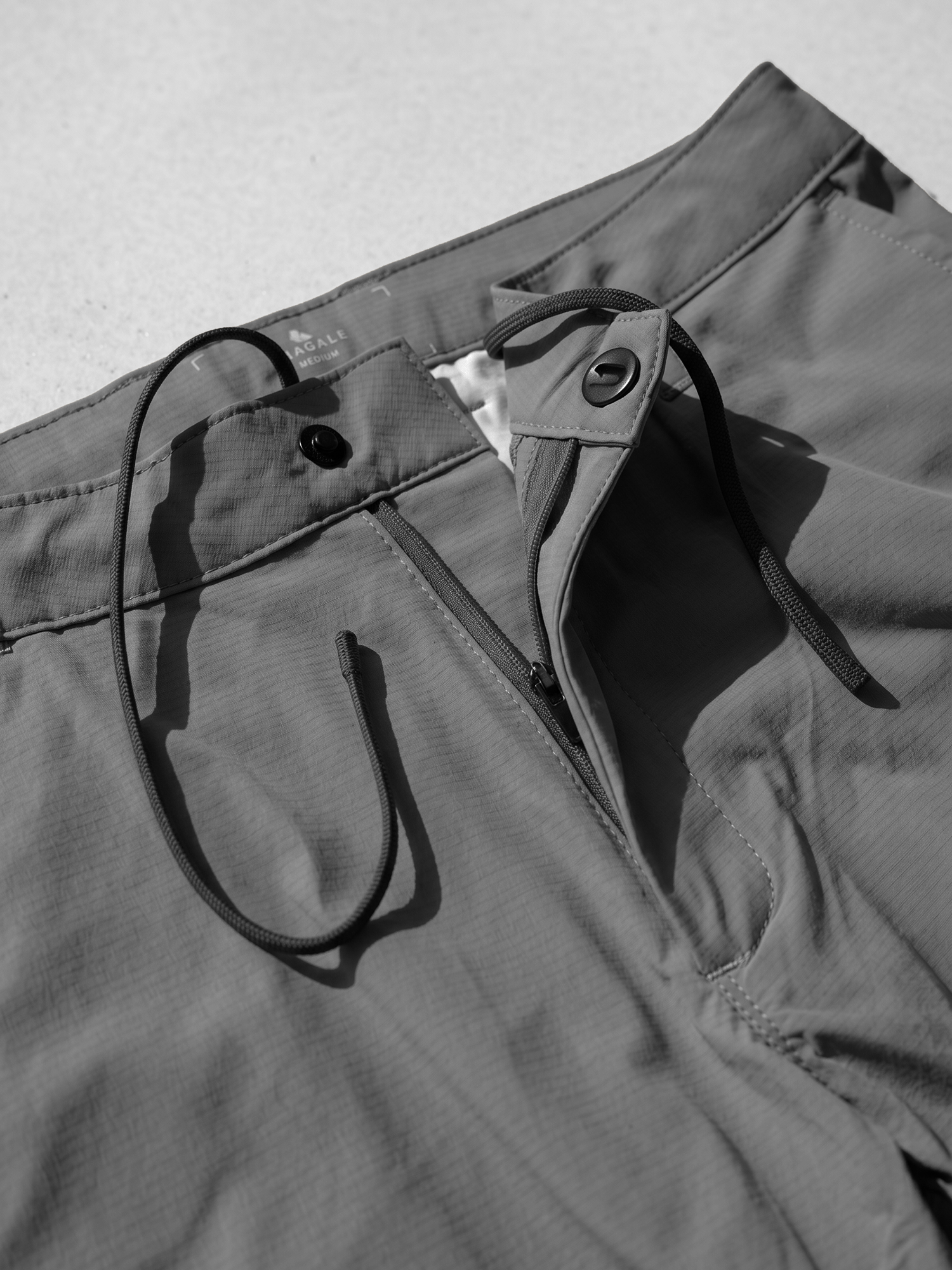 FREEDOM SHORTS Gris Clair 