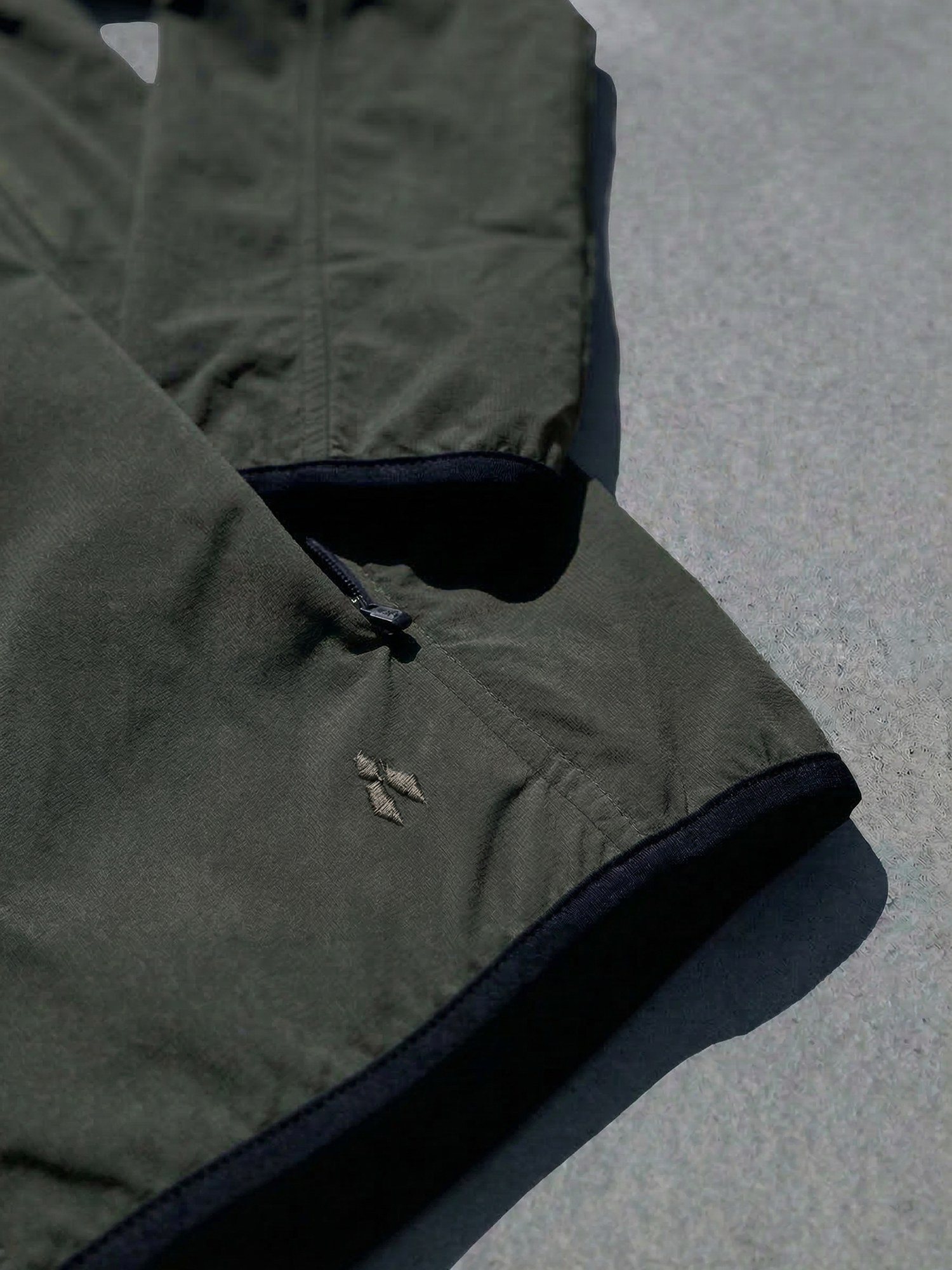 FREEDOM WINDBREAKER Kaki 