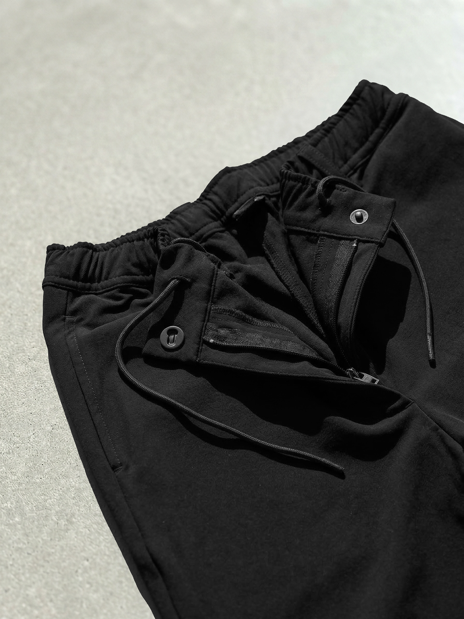 WOMAN PERFORMANCE CHINOS Noir 