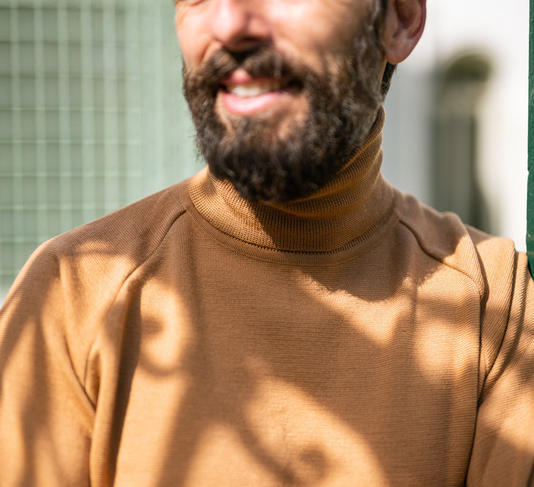 MERINO TENCEL TURTLENECK Camel 