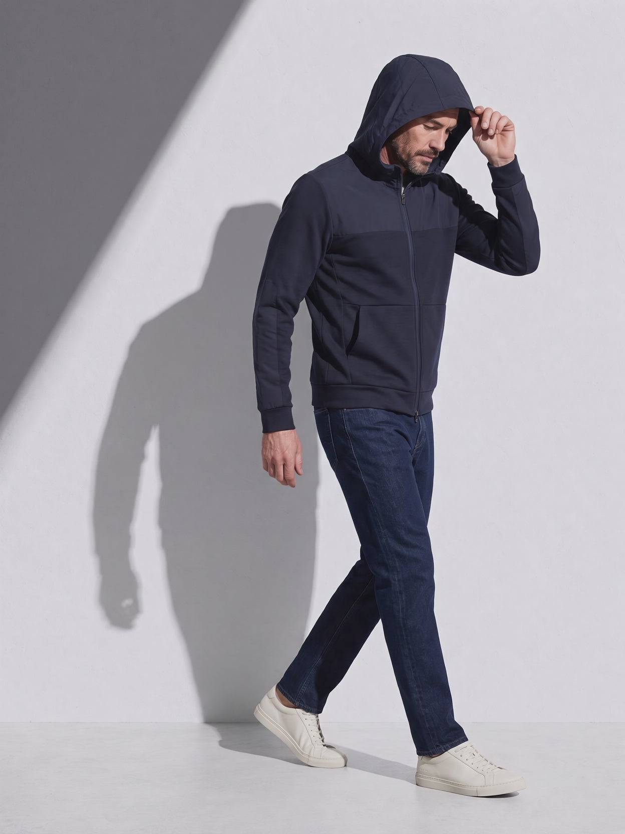 360 MERINO HOODIE Bleu chic  #en:color_chic-blue,fr:couleur_bleu-chic