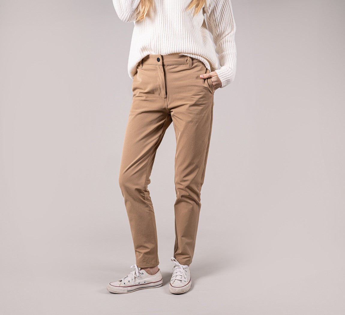 WOMAN PERFORMANCE CHINOS Beige 
