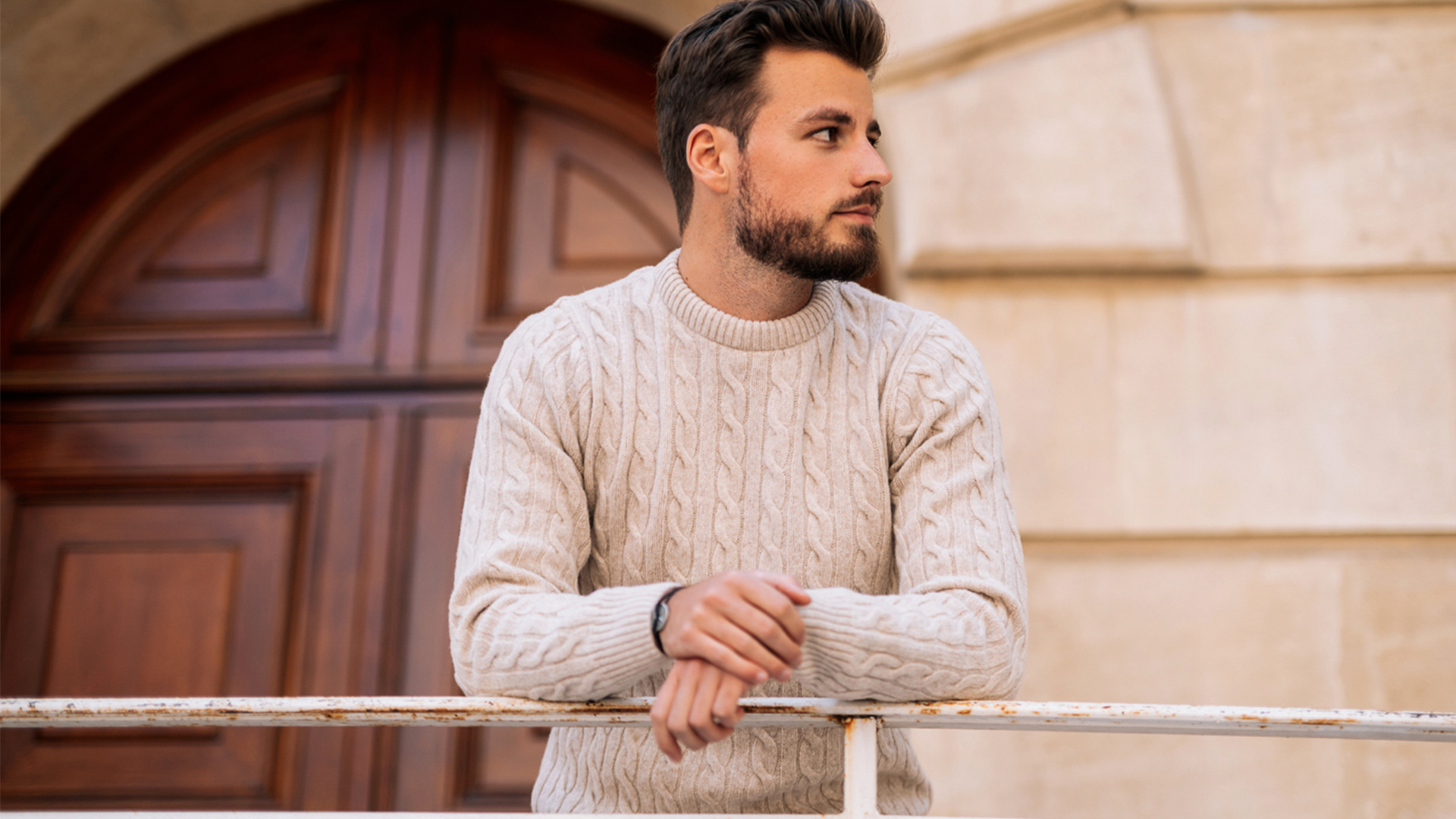 LAMBSWOOL CABLE PULLOVER