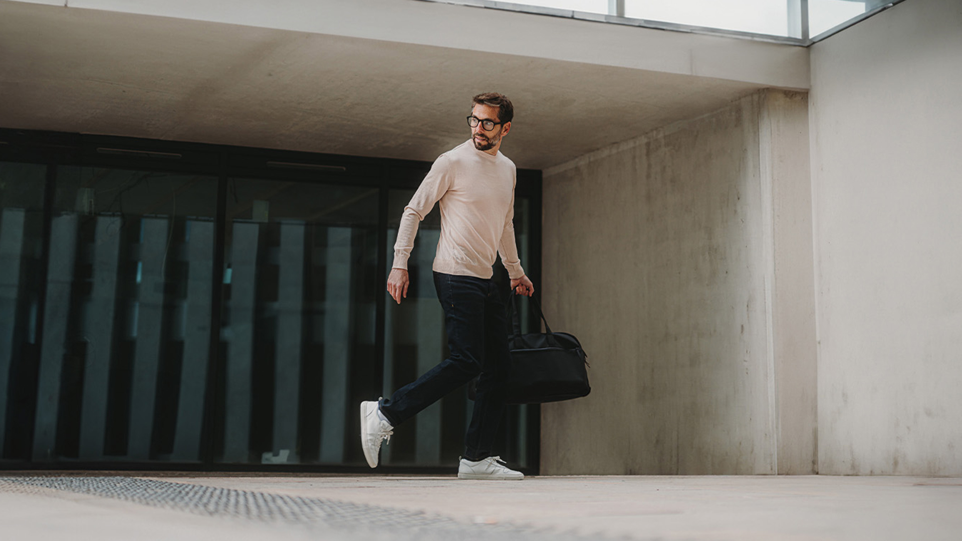 MERINO SWEATER