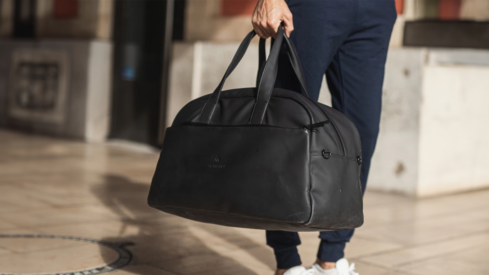 WEEKENDER BAG
