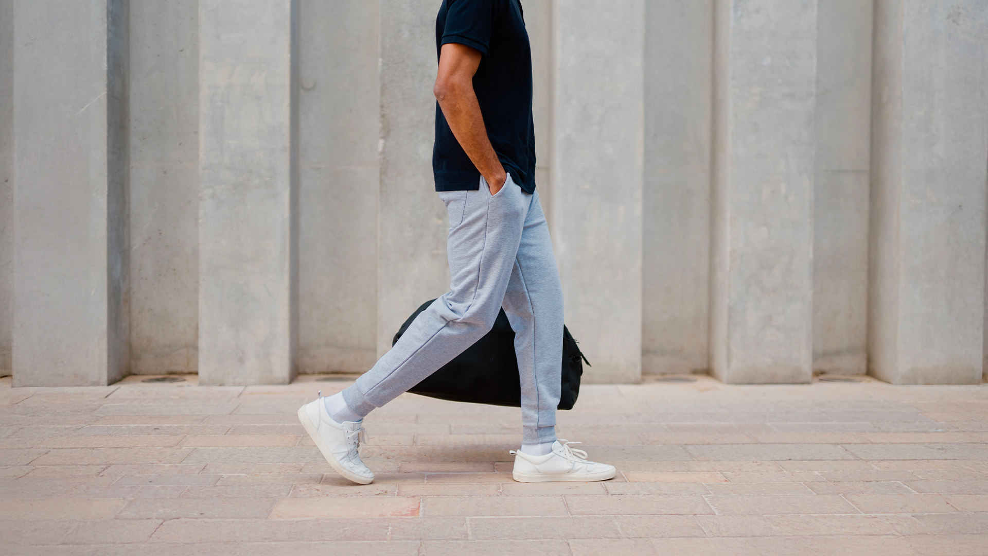 ESSENTIAL MERINO JOGGERS