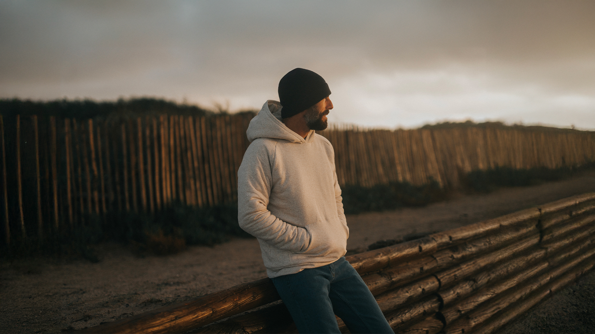 CLOUD HOODIE